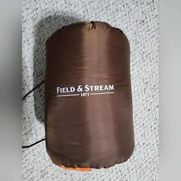 NEW Field & Stream YOUTH mummy bag / sleeping bag 30° - Picture 2 of 2